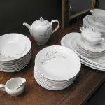 656 1118 DINNER SET